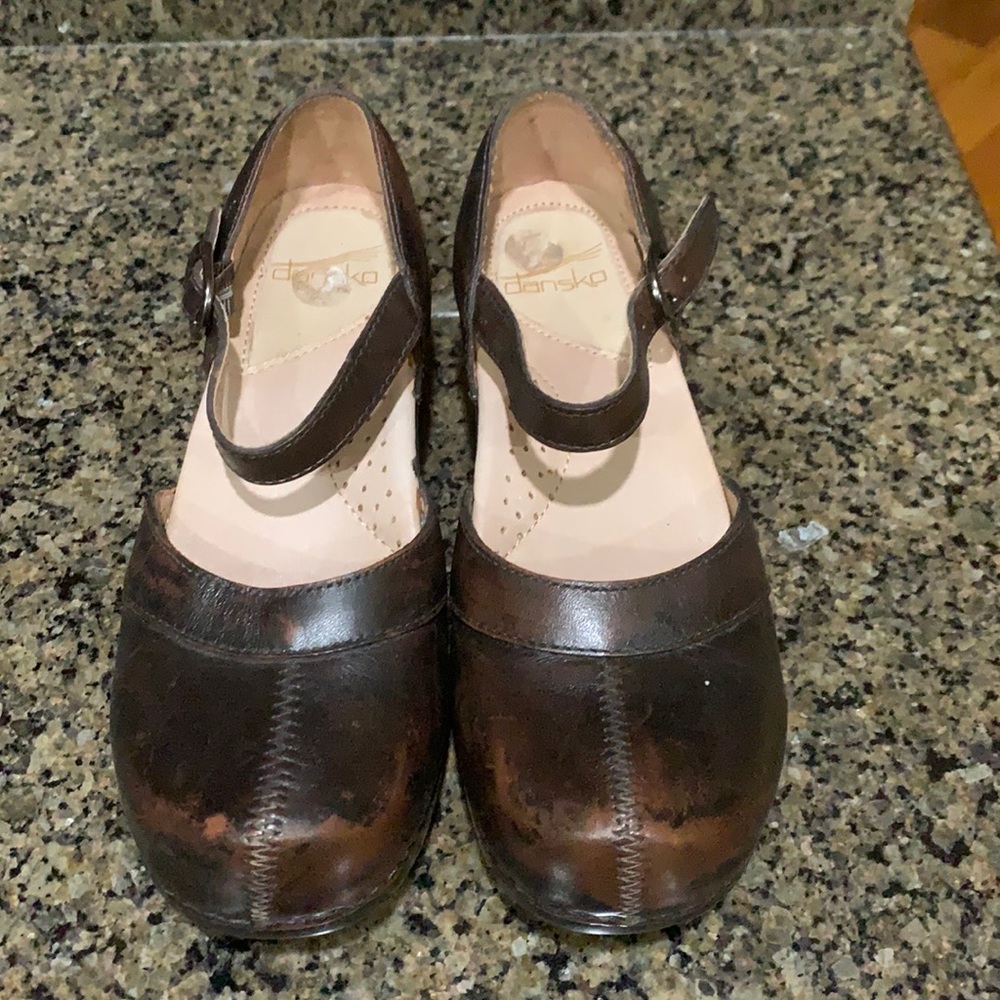 Danilo rustic brown clogs NEW